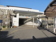 二川駅南口に到着、帰りも座れましたので快速で金山駅へ・・・
新幹線にも乗りたかったが、相方には贅沢は言えなかった・・・
『のんほいパーク』平日でも人が少なすぎ市営だから大丈夫だろう？
屋外トイレは多いが和風便器が多すぎるので洋式に変えて欲しい。
などと思いながら日帰り旅行は終了しました。
