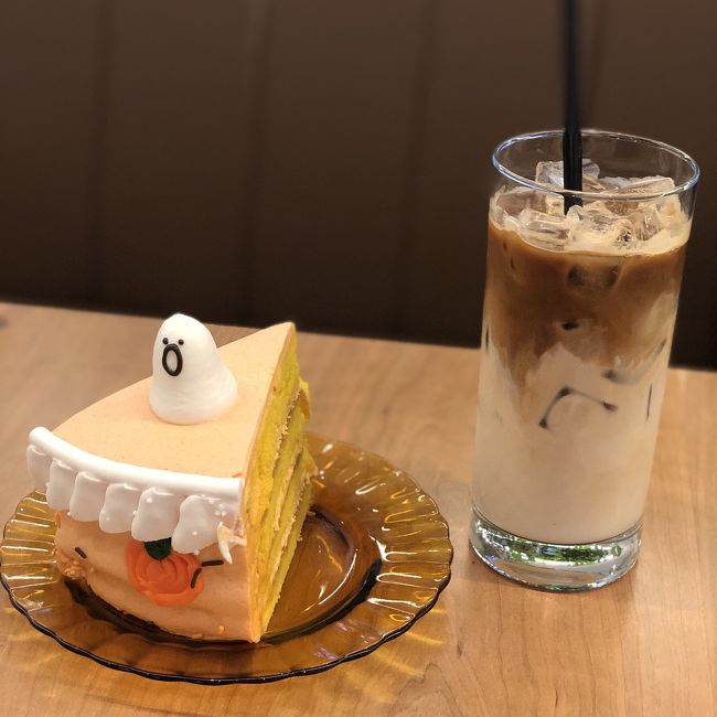 かなり人気があった호호호박케이크はハロウィンが過ぎてもまだありました！<br /><br />食べたかったケーキだから嬉しい(^^)