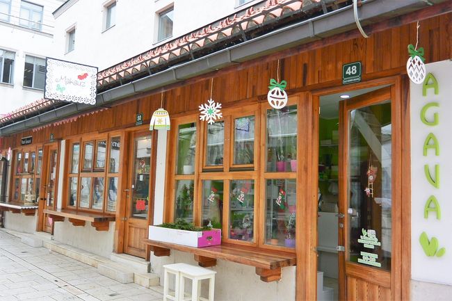 ハンドメイド雑貨のお店『Maksuz』でクリスマスカードを買いました。