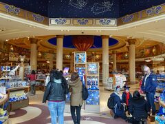 World Of Disney　＜　ディズニー・ヴィレッジ（Disney Village）

ディズニーランド パリ、Disneyland Paris、ディズニーランド・リゾート・パリ