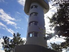 １０時前にホテルをチェックアウトします。

向ったのは門脇埼灯台。