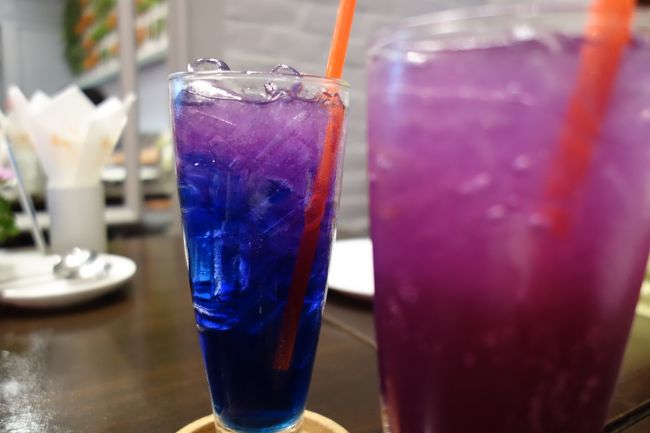 バタフライピーのドリンク。美味しかった。