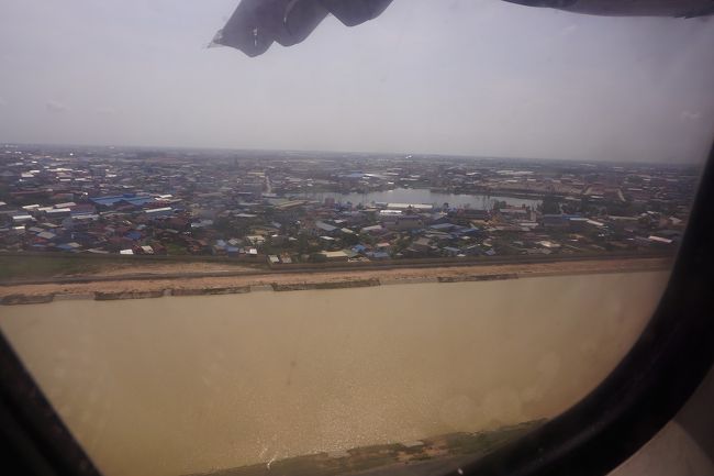 ●K6 105便から<br /><br />10:16。<br />離陸しました。<br /><br />