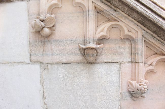 うん、顔、怖い…。