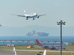 ヘルシンキからの到着便（AY79）がセントレアにやってきました。
この飛行機が折り返しでヘルシンキ行きの便になります。