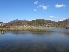 遺跡の近くの北条大池。ここからも筑波山が見えました（写真左奥）。