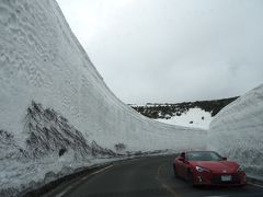 その先も雪の壁を楽しみながらドライブ
この辺が一番高かったかなー