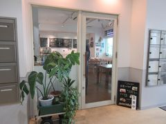 石垣島空港で遅めのランチをゆうなパーラーで頂きました。