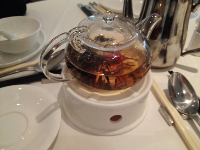 お湯を注ぐとお花が開くジャスミンティー。<br />香りが良くてとても美味しかったです。<br />お土産に買って帰ってくればよかったな。<br /><br />