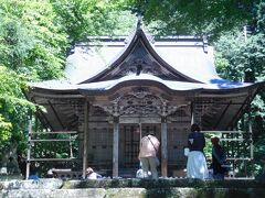 開帳は　何十年に一度かだと
ここでお参りして帰りましょう