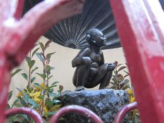 小便少女

小便小僧とは、グランプラスをはさんで反対側にあります。