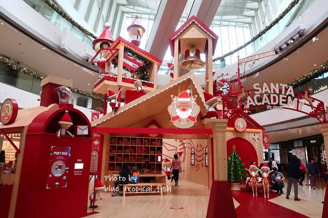 〇　IFC mall　國際金融中心商場<br /><br />やってまいりました。<br /><br />