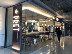 中に入ってみると、プレットマンジェが！
ロンドンでは大変お世話になったファストフード店です。