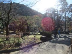 山麓駅のある岐阜公園。