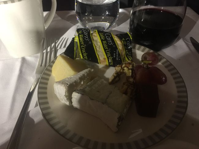 順不同だと思う、、　チーズ、、一つだけ、オレゴンのがわし好みだった、、あとは、、あまり　チーズに詳しくならないようにしたいｗ