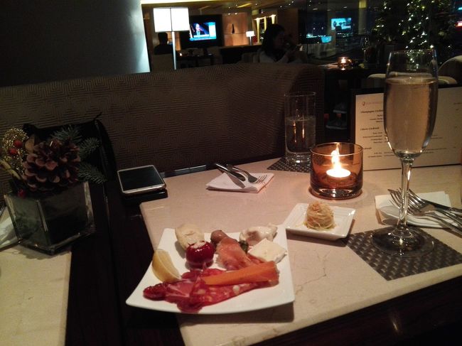 ラウンジはそんなに広くなく落ち着いていてとてもゆっくり過ごせました。