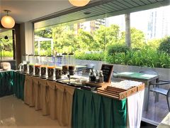 Adelphi Grande Sukhumvit by Compass Hospitality

11月23日（金）　　08:15

バンコクのサービスアパートメントは
レストラン併設が多く、ホテルと同じような
サービスが受けられてとっても便利～～！！

