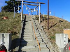 日和山の上には神社