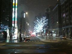 札幌駅からの駅前通り・・