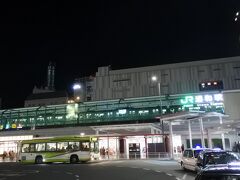 浦和駅（東口）。