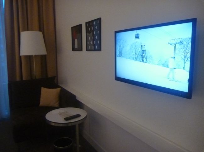 テレビは9チャンネルで、なんとNHKが見れました。<br /><br />とりあえず、日本のニュースやインドネシアの津波のニュースなどが見れましたが、ベットに入りながら見ていても、2人ともすぐに眠りに落ちてしまい。。。。<br />