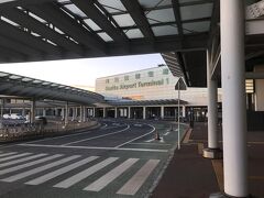 さて、まずはハノイから成田空港第１ターミナルに戻ってきたところからスタートです。