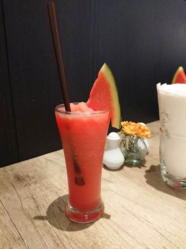 ランチは、同じフロアのPomodoroでパスタをいただきました。<br />