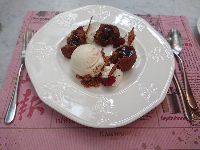 デザートは、いちじくのプディング。美味しかったです<br />普通においしくて、雰囲気も素敵ですが、もう来ることはないかなという感想です。<br /><br />