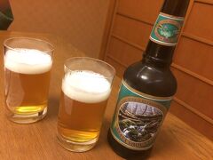 今夜のホテルは「ゆの宿　和どう」。温泉も料理もとても良かったです。
地元のビールで乾杯