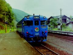 　旅行4日め、博多駅から「つばめ1号」に乗り、熊本駅で急行「くまがわ1号」に乗り換えました。
　この列車も「トレインピック21」の対象列車でした。
　
