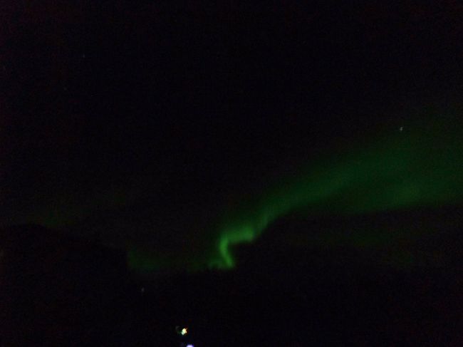 そして、最後のオーロラツアーに出発。<br />最終日なのに、残念ながらあまり見えず。<br />