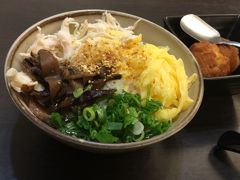 ■鶏飯■ 06:36
ホテルのバイキングです。