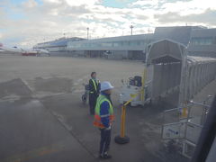 仙台空港到着
雨・雪の影響受けないように　ターミナルビルに到達できます。
＊天候　晴れ　気温　六度

