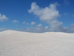 最初のメインイベントのランセリン砂丘。
砂が真っ白！