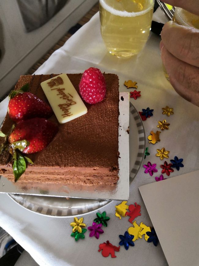 誕生日　サプライズ頂きました。<br />ありがとう　シンガポール航空。