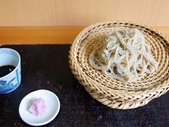 それなりに歩いたのでお腹が空いた・・・
お昼ご飯は蕎麦。
下呂に上品で絶品の蕎麦屋さんがあった！