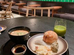今回はタンタンメン。
Tea　Houseではパイナップルパンがありました。
パイナップルパンはあんまり美味しくない・・・
あーーーー前回湾仔でたべたサンドが食べたいよーーー