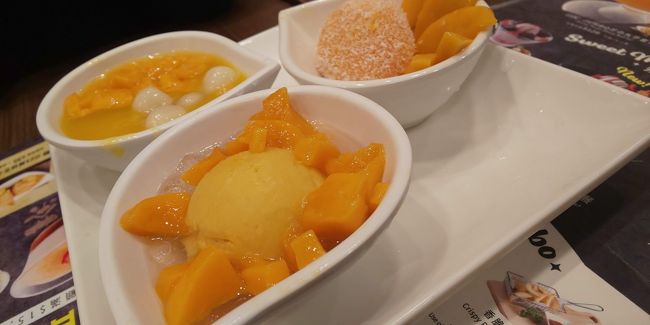 許留山で芒の戀(Mango Romance)<br />かなり小ぶりですが、食後に食べるにはちょうどいい。