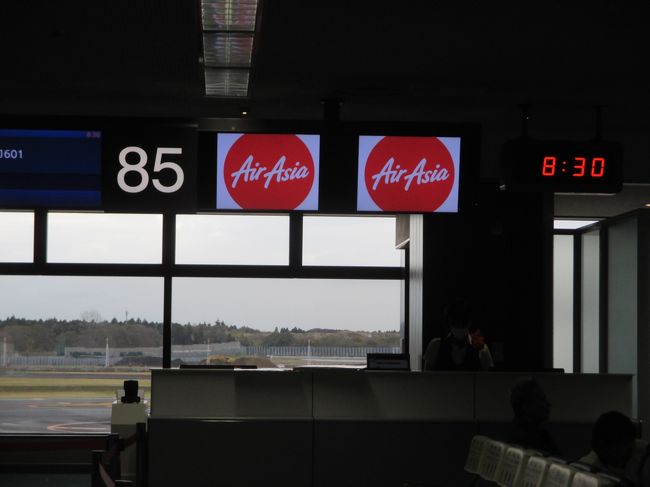 手荷物もオーバしないように家で測ってみたら、<br />4ｋｇほどしかいつも背負っていないことが分かった。