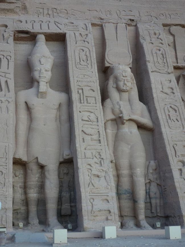 5千年の歴史は半端なかった エジプト3 アブ シンベル２日目 アブ シンベル エジプト の旅行記 ブログ By Norisueさん フォートラベル