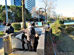 東京メトロ約20分で桜田門駅に到着。