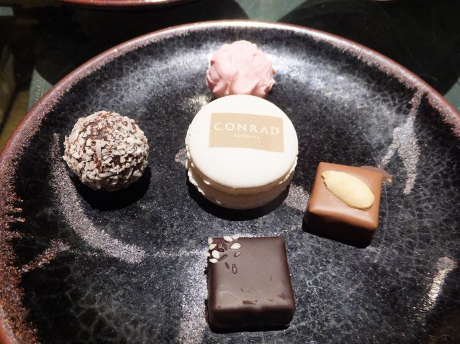 ターンダウンにチョコレートが置かれていました。