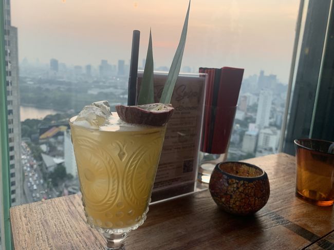 でもコレ、火が消えるまで飲めねえよぉ～<br /><br />顔近づけると あっちいんだよぉ～<br /><br />でも美味しいから許す。。。