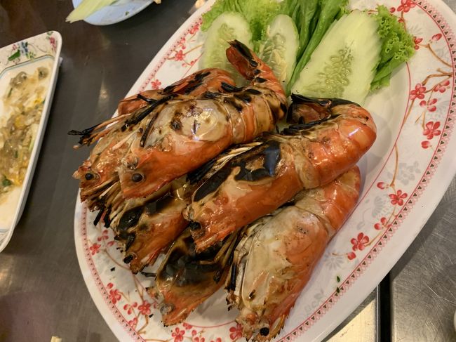 そしてエビ～<br /><br />プリン体が隊列組んで プリンプリンぷりんぷりん攻めてくるゾ～！！