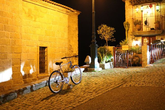 くるっと曲がり下へ下りていくと・・・<br />はい、確認しました～