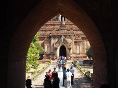 今度は1183年に作られたスラマニ寺院。

