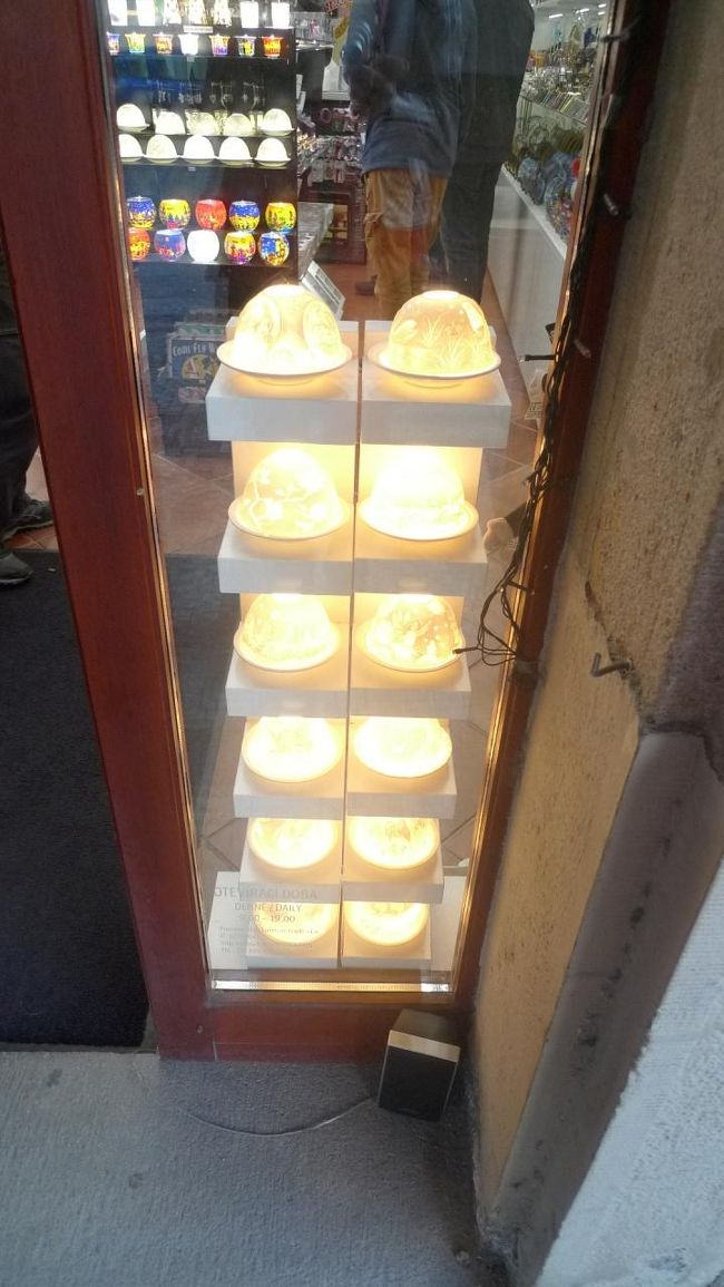 素敵なライトのお店や