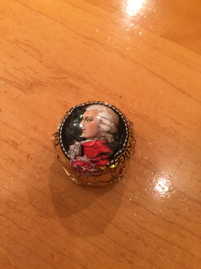モーツァルトのチョコレート<br />実は少しがっかりする感じのチョコレートだｗ<br />超有名だけどね、、ｗ