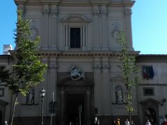 　【8日目】
　サンマルコ美術館は午後早くに閉まってしまうので、朝一番に訪れました。もともとは修道院だったものです。修道士だったフラ・アンジェリコの板絵やフレスコ画をたくさん鑑賞することができます。　
