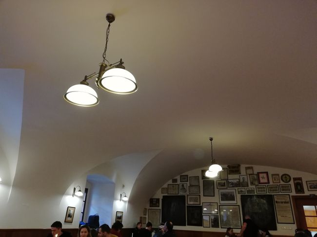 いい雰囲気<br />昔のアルバム見直したら<br />前に来たビアホールもここだった！